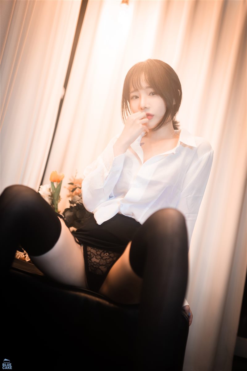 [BLUECAKE] Yeji (예지) - Cat Play [68P-267MB] - 呦糖社C+-呦糖社C+