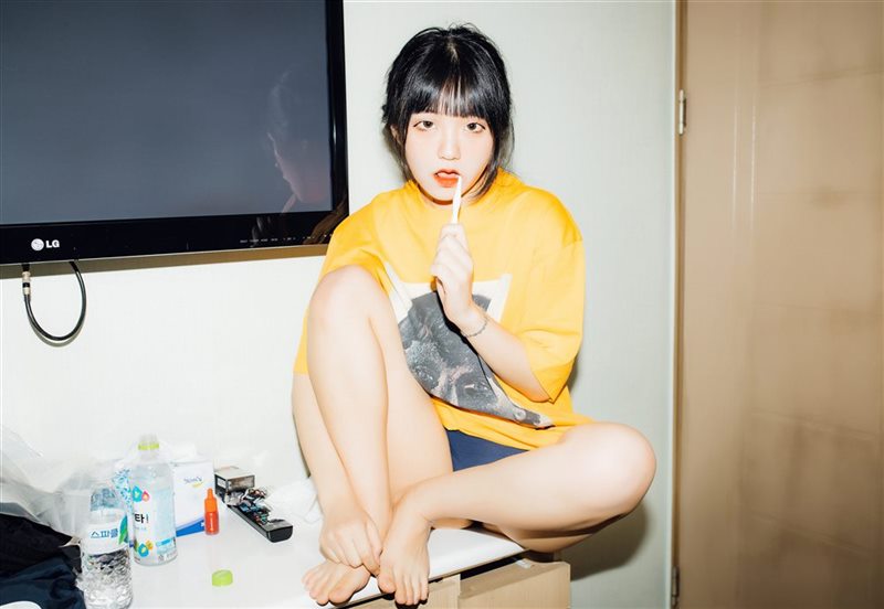 图片[2]-Jeong Jenny (정제니) – Jenny is cute – Moon Night Snap[90P-825MB] - 呦糖社C+-呦糖社C+