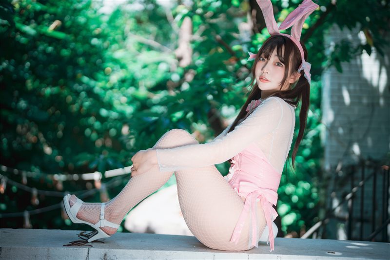 图片[3]-DJAWA Photo — NO.295 Newbom – The Year of the Pink Bunny + S.Ver [86P-1.70GB] - 呦糖社C+-呦糖社C+