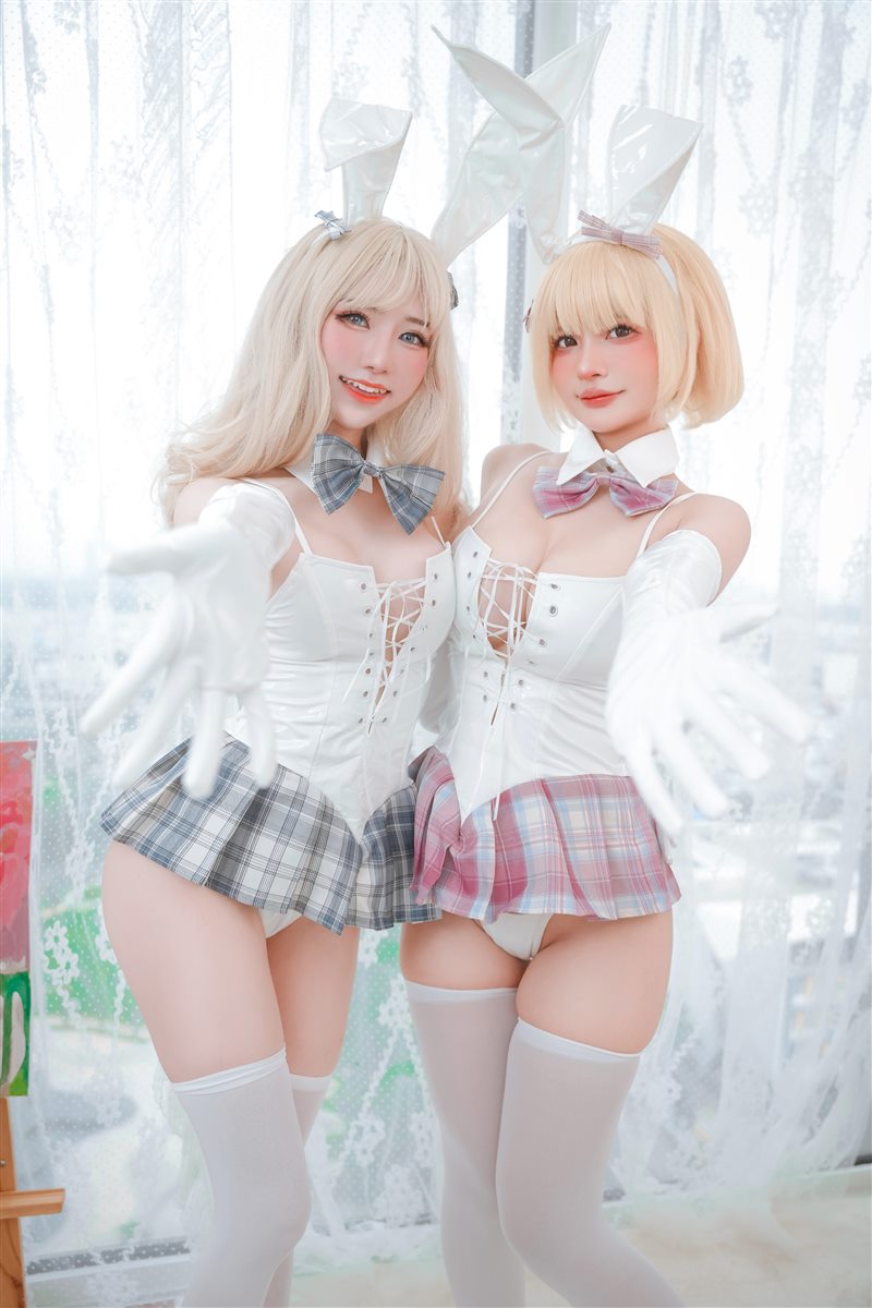 Azami & Sally Dorasnow - White Bunny Girl [15P／134MB] - 呦糖社C+-呦糖社C+