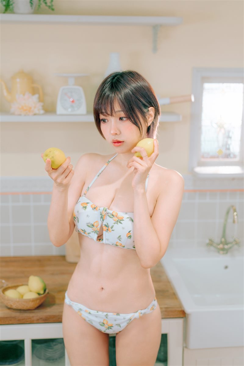 Ely_eee(ElyEE子) - NO.124 2023.august C-檸檬泳裝 Lemon Swimsuit [31P／113MB] - 呦糖社C+-呦糖社C+