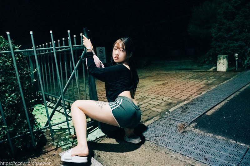 图片[2]-[Loozy] SonSon (손손) - Public Toilet - part 01 [59P／1.23GB] - 呦糖社C+-呦糖社C+