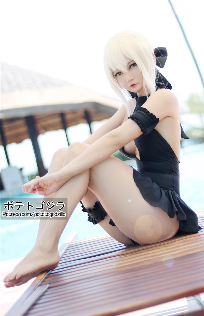 图片[2]-Potato Godzilla - Saber Alter Swimsuit [18P／109MB] - 呦糖社C+-呦糖社C+